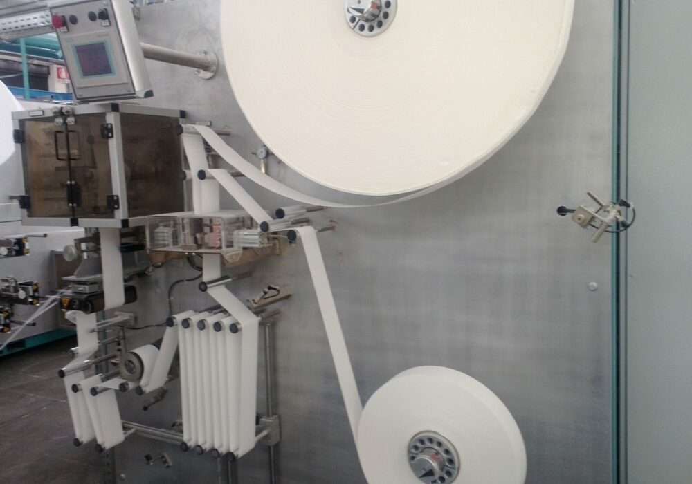 Cms Srl - Double Line macchina produzione e confezionamento prodotti igenico sanitari femminili